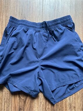 lululemon athletica Navy Blue Men’s Pace Breaker Shorts 5in